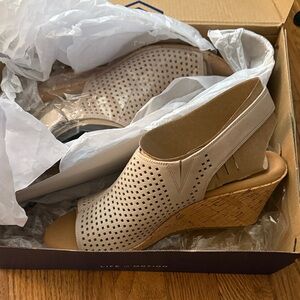 Rockport Tan Perforated Wedge Sandals